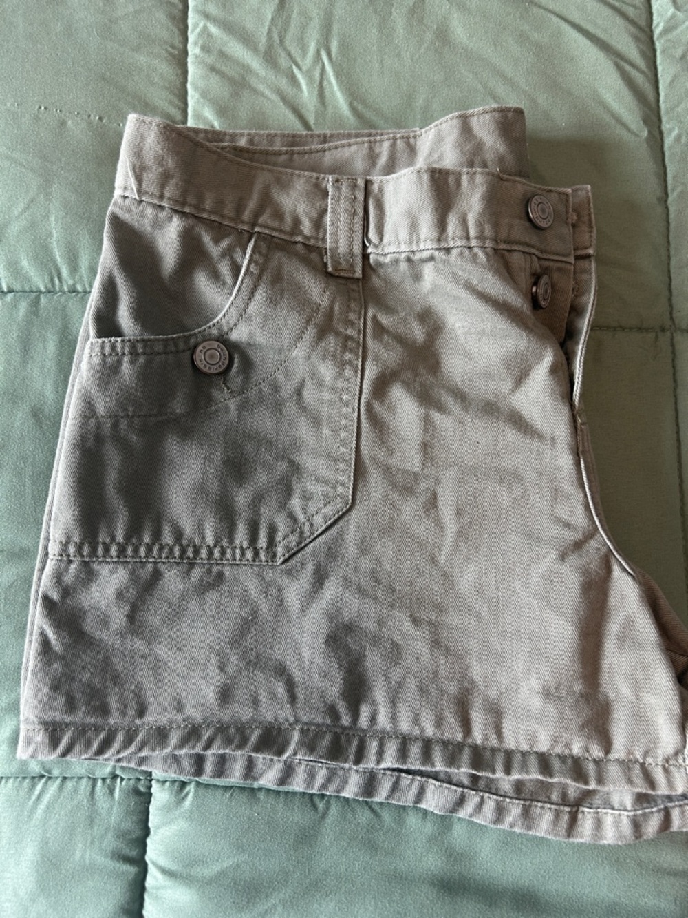 Vintage y2k Low Rise Olive Green Shorts - Picture 3 of 3